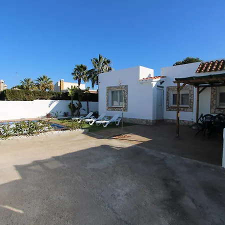 Holiday home Casa Familiar Con Piscina Privada Y Wifi, Cerca Del Mar, Aire Acondicionado, Mascotas Y Playa Perros. - Es-184-1 *