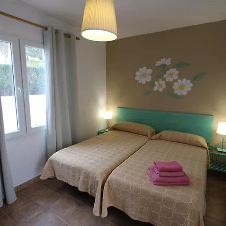 Casa Familiar Con Piscina Privada Y Wifi, Cerca Del Mar, Aire Acondicionado, Mascotas Y Playa Perros. - Es-184-1 Riumar